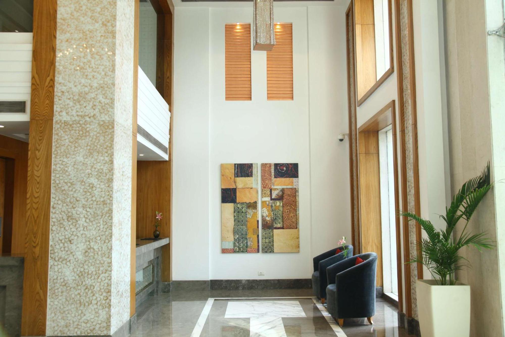 เดอะ เฟิร์น เรสซิเดนซี่ เกอร์กาออน Hotel คูร์เคาน์ ภายนอก รูปภาพ
